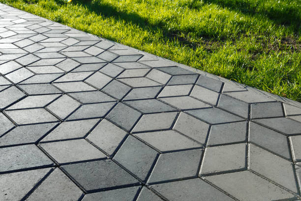 Best Asphalt Driveway Pavers in Middletown, NY